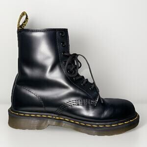 Dr. Martens 11822 Lace Combat Boots Smooth Black Leather 6.5M 7.5W 38.5EU Docs